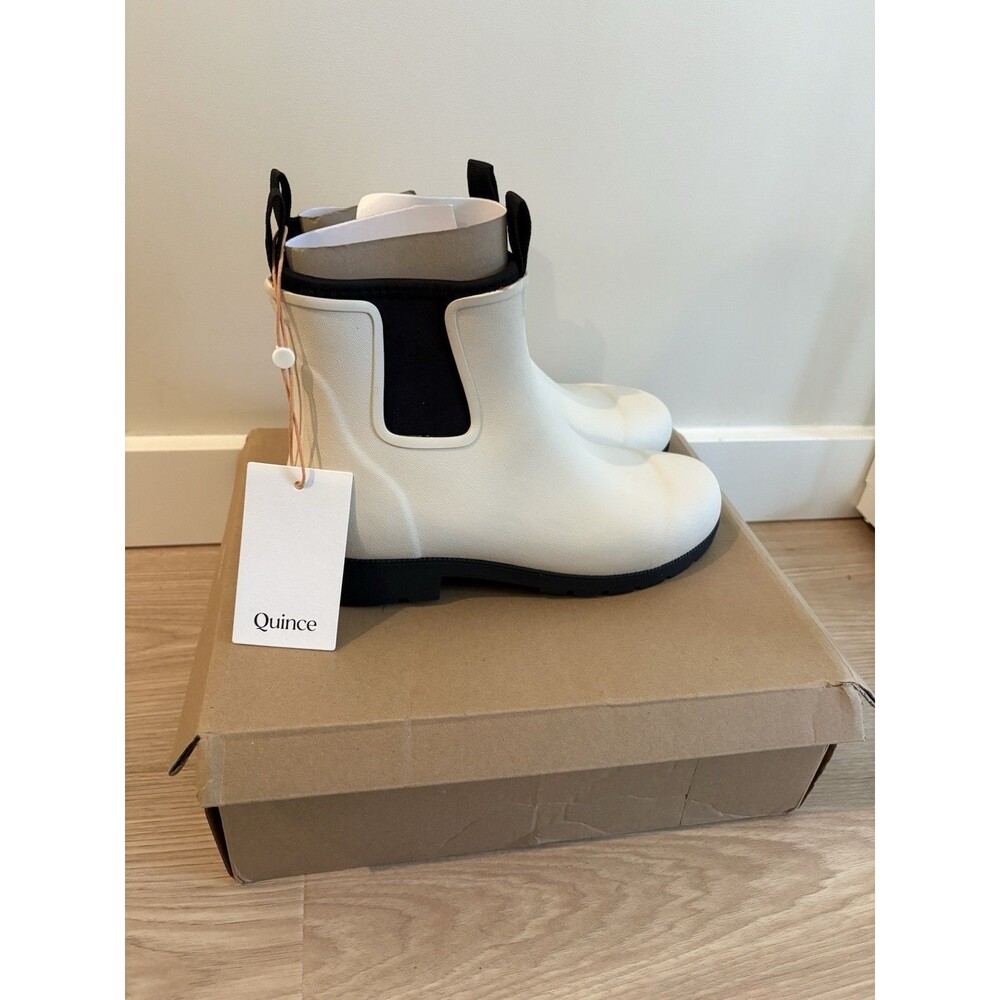 Quince Rubber Waterproof Ankle Rain Boot Women's Size 8 White